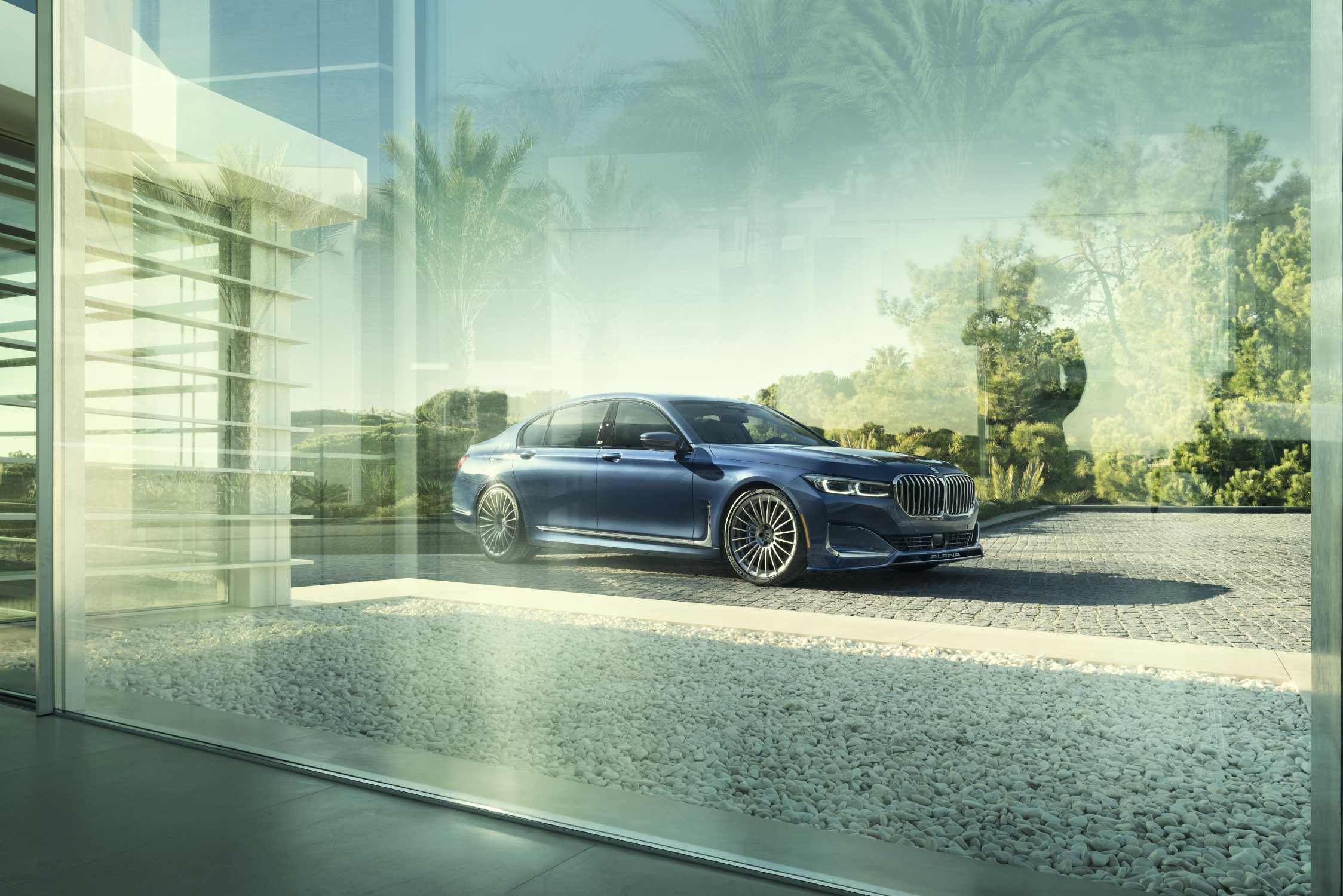 The new 2020 ALPINA B7 xDrive Sedan - Power, Dynamics and Luxury in a new contemporary Design.
