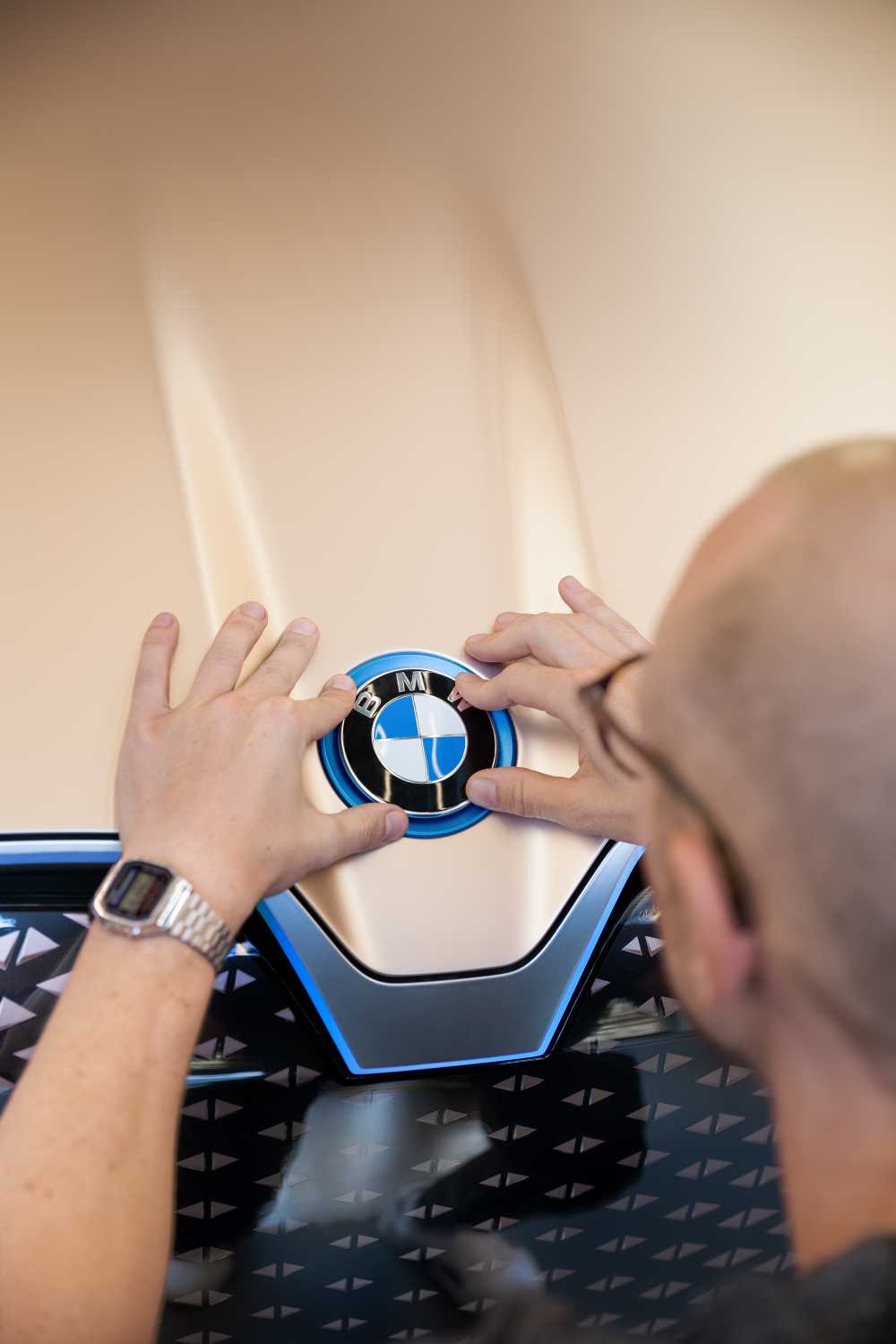 BMW Vision iNEXT – coming soon.